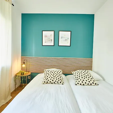 Διαμέρισμα Be-2d - F3 Pour 1-4 Pers 2eme Etage Au Centre De
