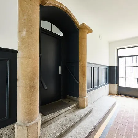 Be-2d - F3 Pour 1-4 Pers 2eme Etage Au Centre De Appartement *